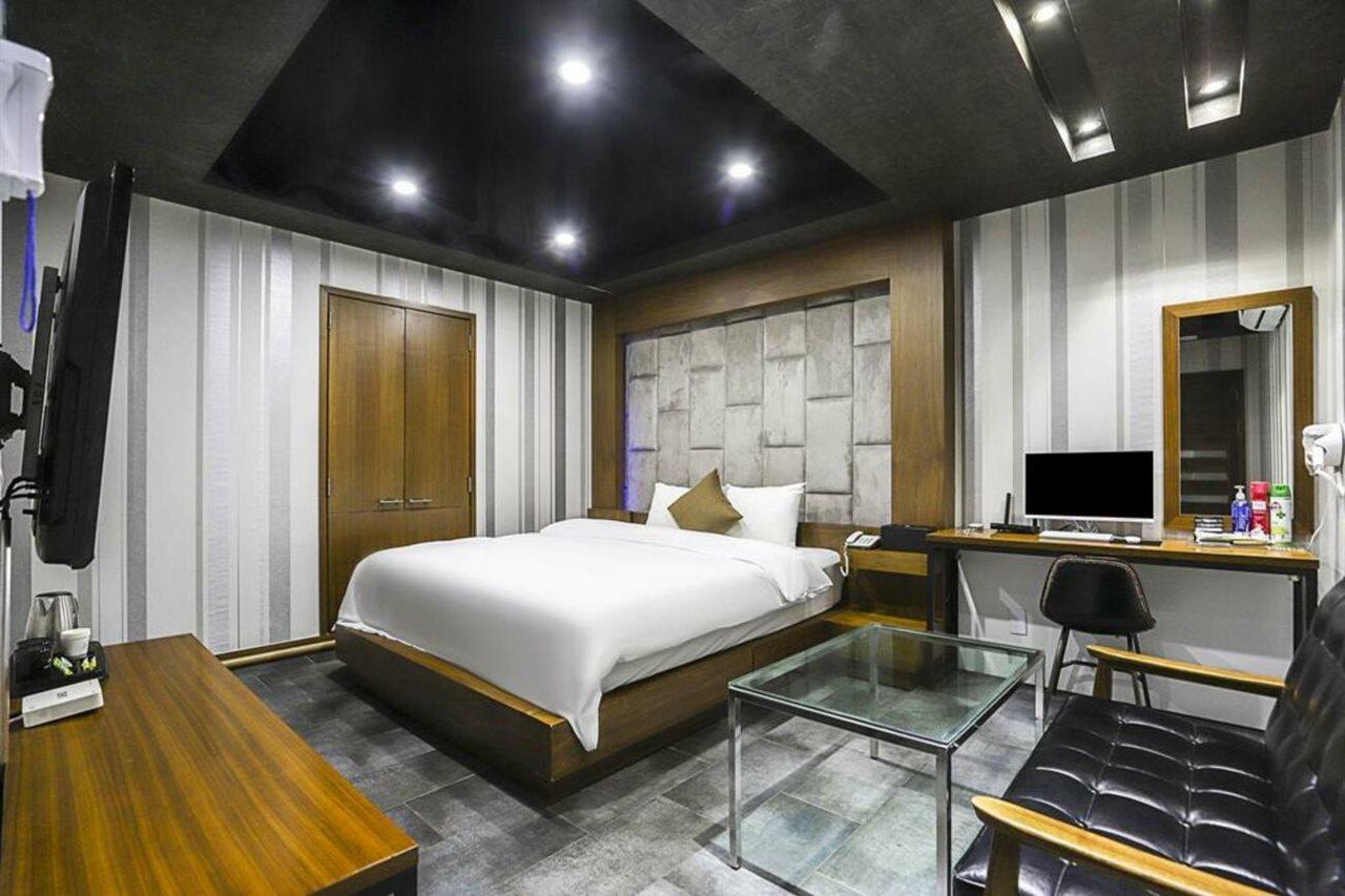 Hotel Tj Seul Zewnętrze zdjęcie